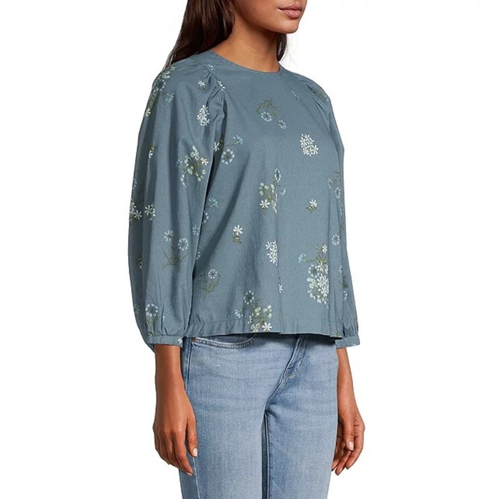 Denim Round Neck 3/4 Sleeve Blouse - Picture 3 of 8